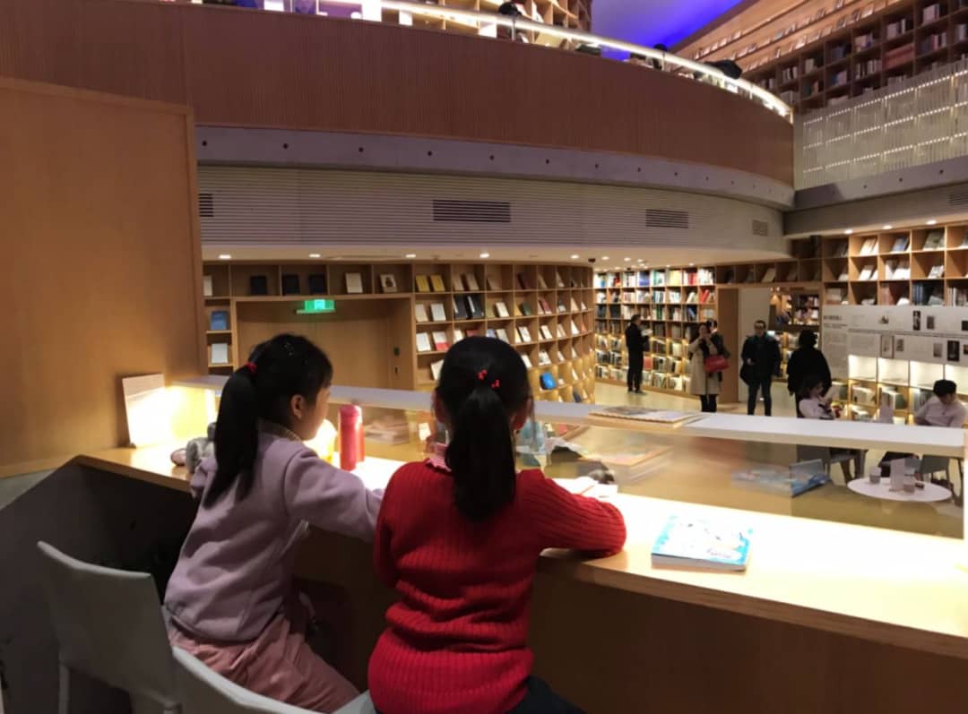 Best Bookstores in Shanghai - Light Space 6